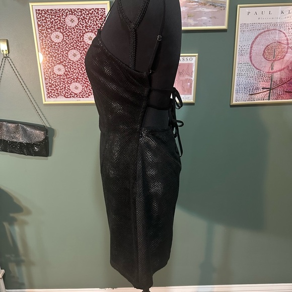 Urban Outfitters Black Textured Dress Size S 😻 - Picture 3 of 6